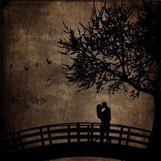 Kiss_Me____by_day_light.jpg