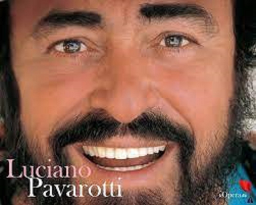 PAVAROTTI1.jpg