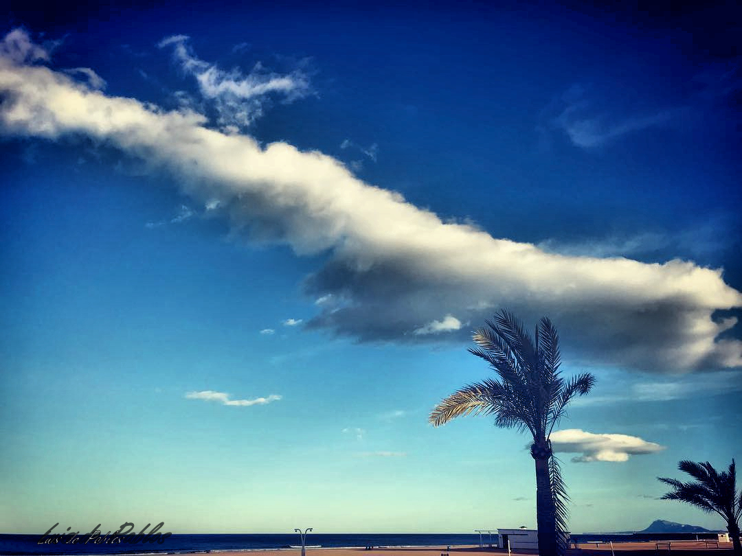 Rasca nubes3.jpg