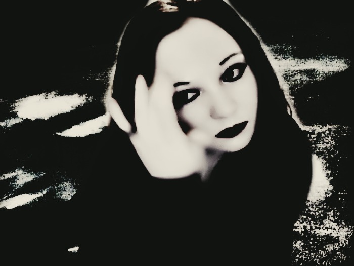 YO EN 2014 macabre vampire goth.jpg