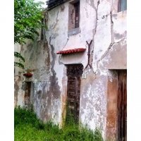 casa sola.jpg