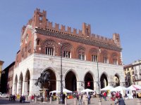 piacenza--124464-4.jpg