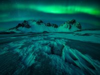 Stokksnes-Northern-Lights-Iceland-picture.jpg