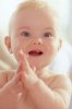 190592_8HIZVAFLZ6XLQ2CJQY87UC7F46VTST_aplauso_bebe_H172012_L.jpg